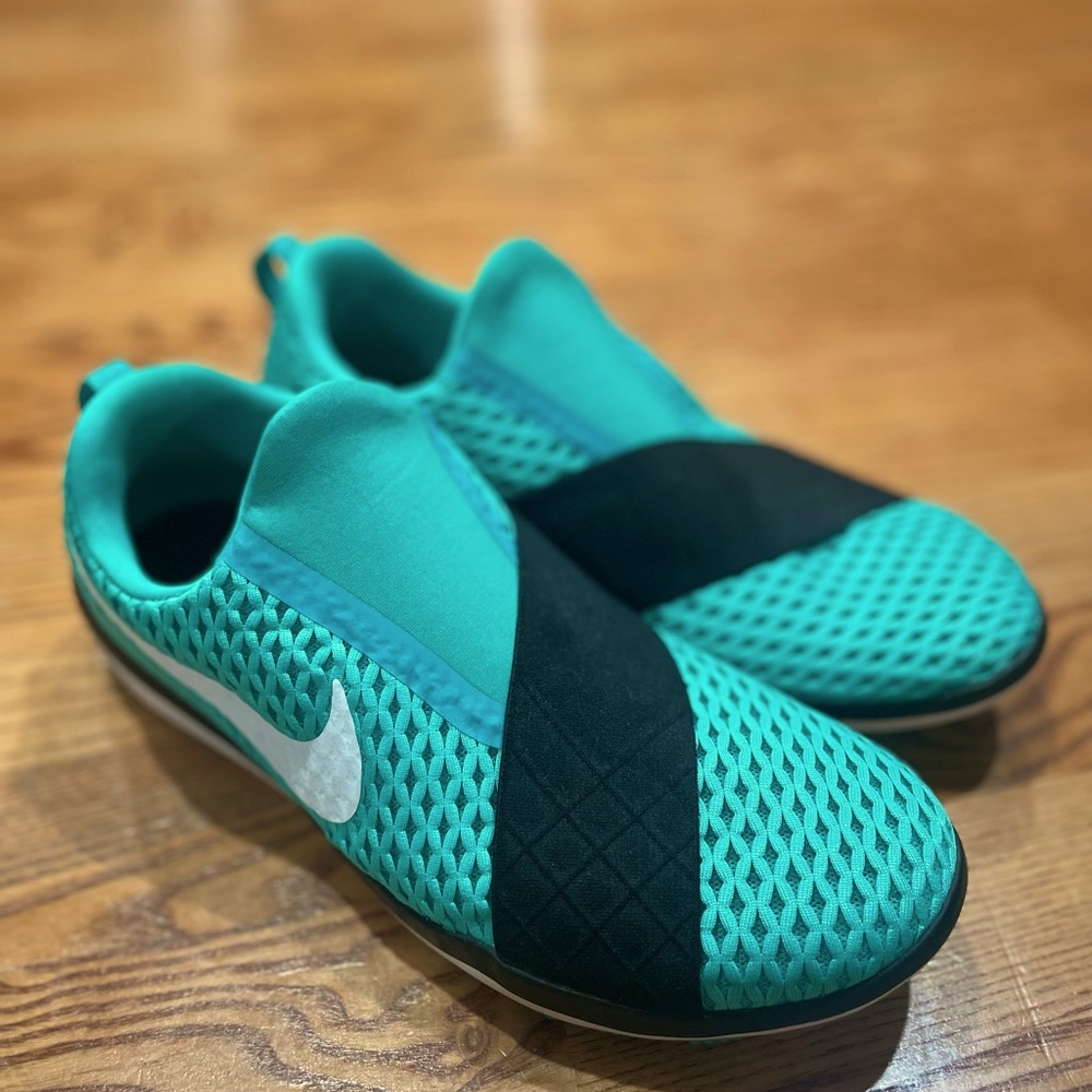 Nike slip one! NWOT! Never worn!! Green/Teal